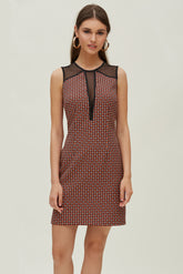Vestido Escote Tul